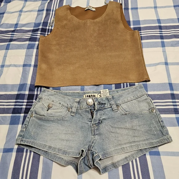 Zanadi Denim Short Size 5 - Picture 5 of 5